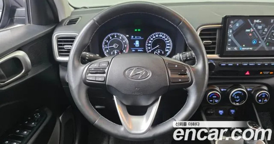 Hyundai Venue 