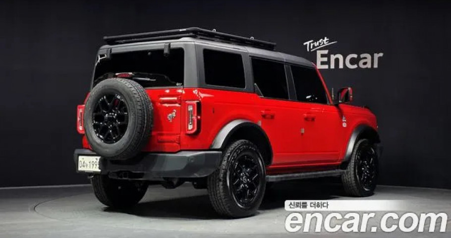 Ford Bronco 