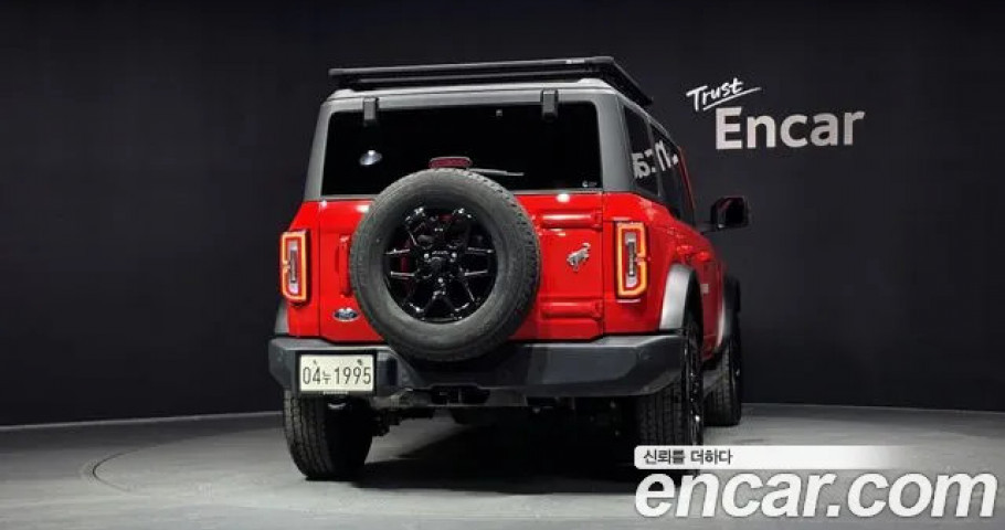 Ford Bronco 