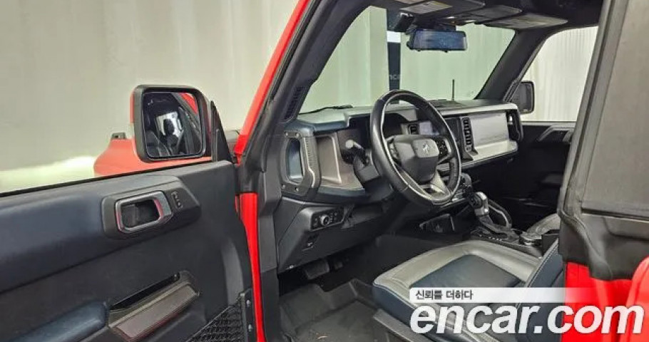 Ford Bronco 