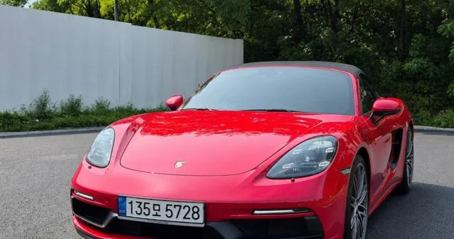 Porsche 718 