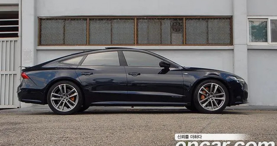 Audi A7 