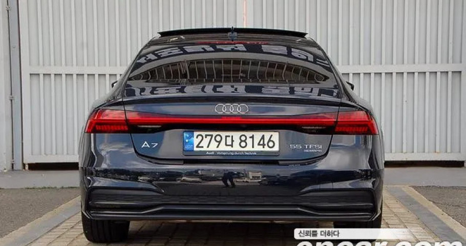 Audi A7 