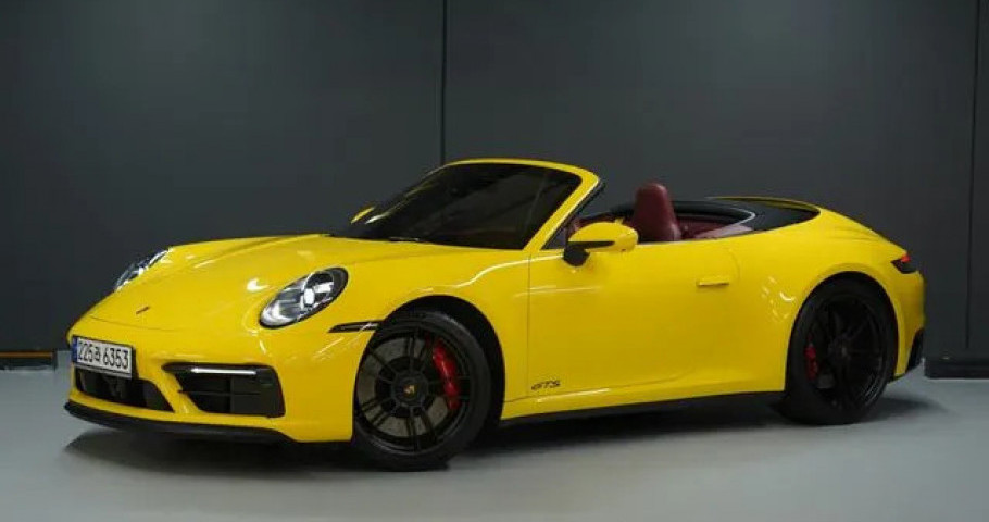 Porsche 911 