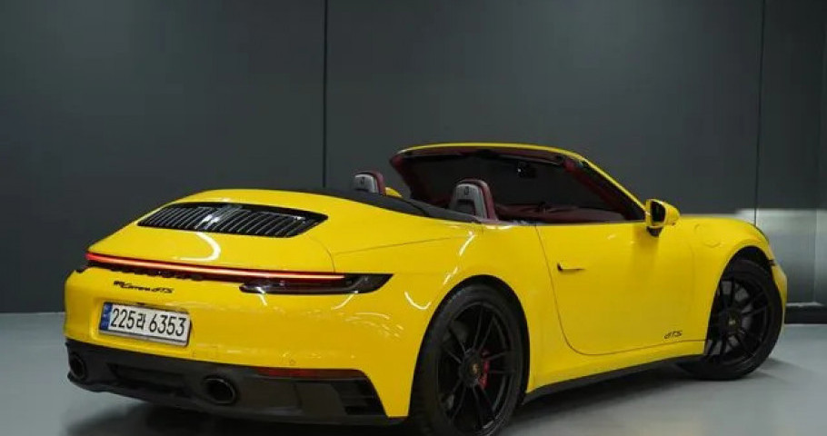 Porsche 911 