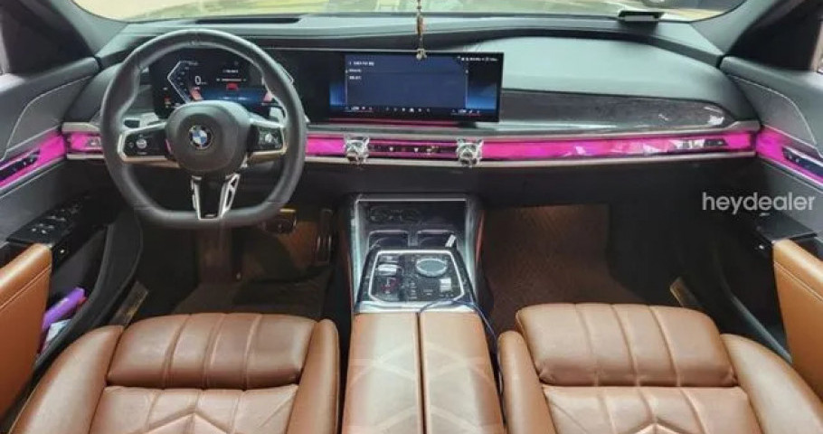 Bmw 7-Series 