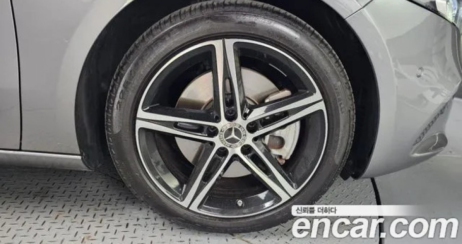 Mercedes-Benz A-Class 