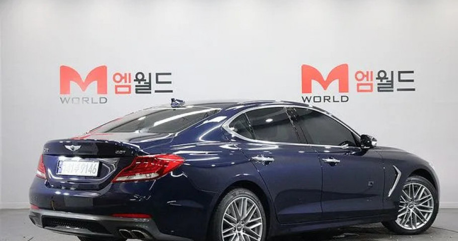 Genesis G70 