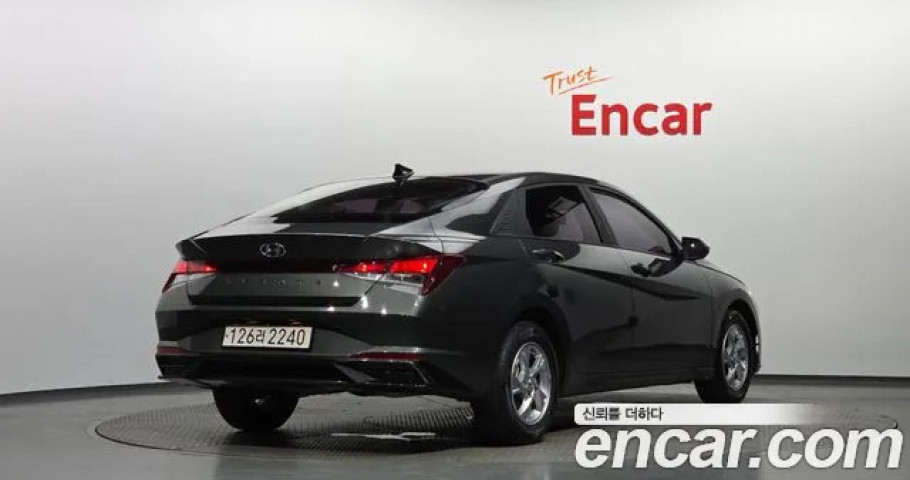 Hyundai Avante (Elantra) 