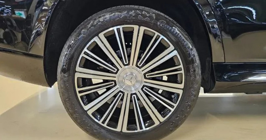 Mercedes-Benz Gls-Class 