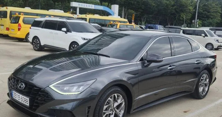 Hyundai Sonata 