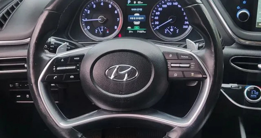 Hyundai Sonata 