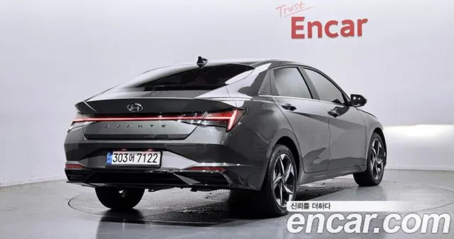 Hyundai Avante (Elantra) 