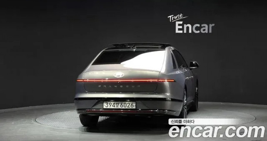 Hyundai Grandeur 
