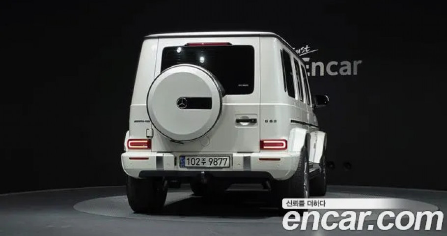 Mercedes-Benz G-Class 