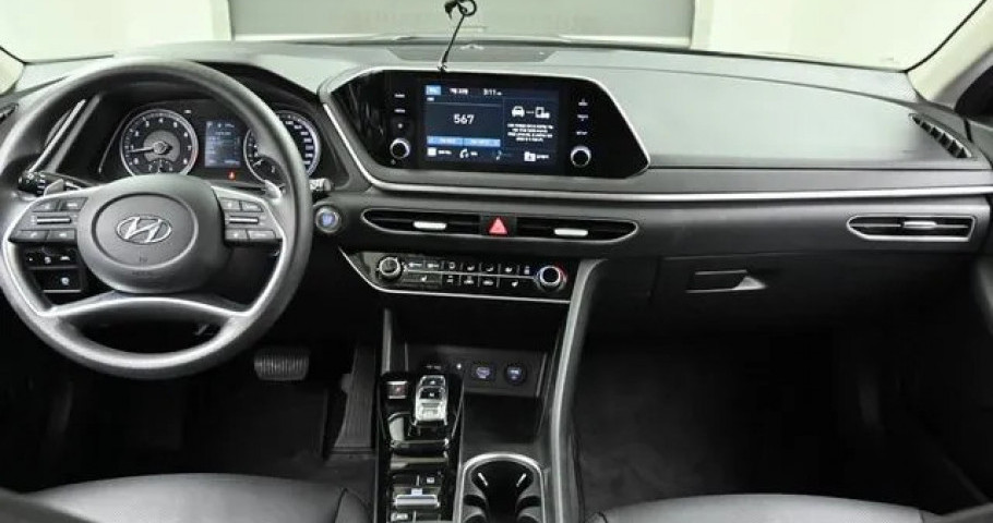 Hyundai Sonata 