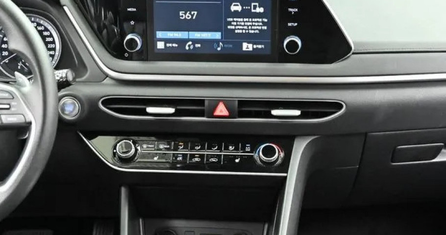 Hyundai Sonata 