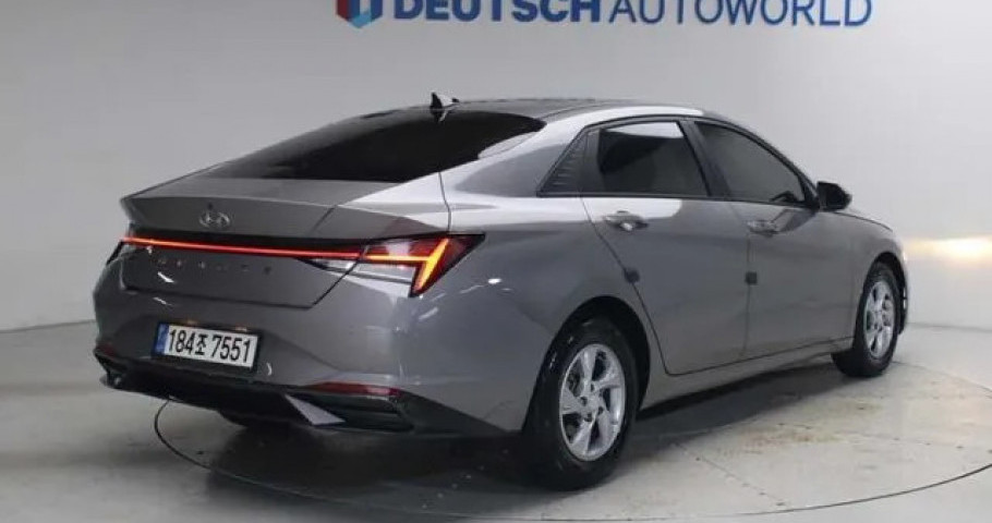 Hyundai Avante (Elantra) 