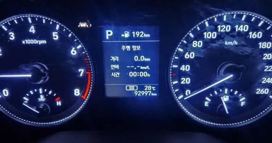 Hyundai Grandeur 