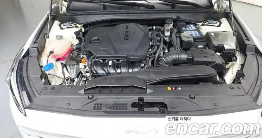 Kia K8 