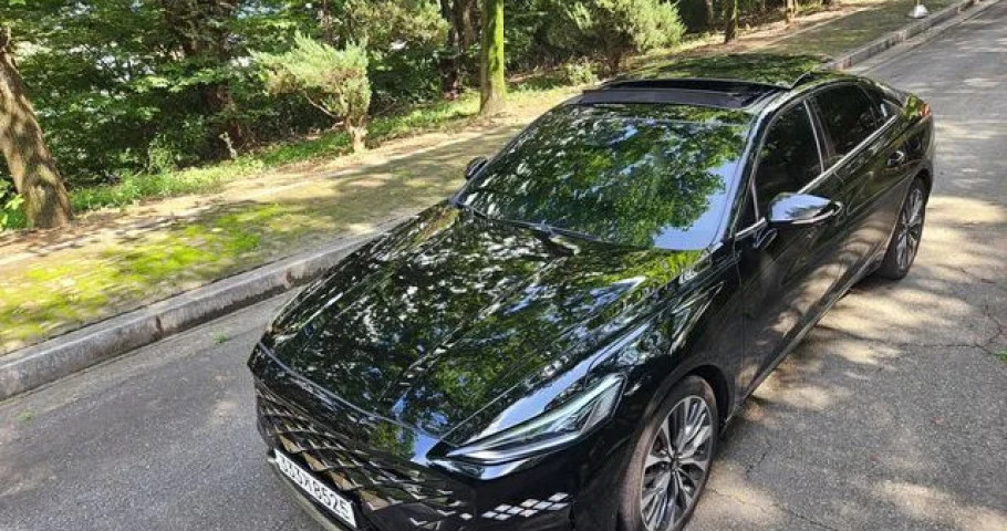 Kia K8 