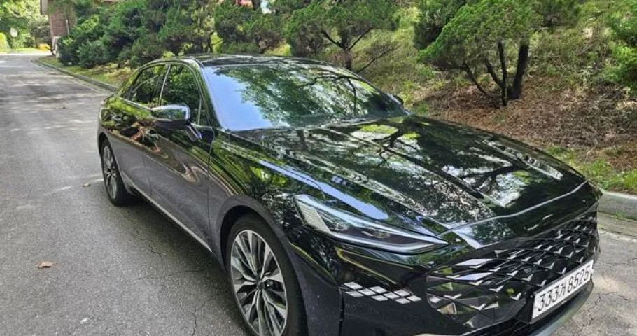 Kia K8 