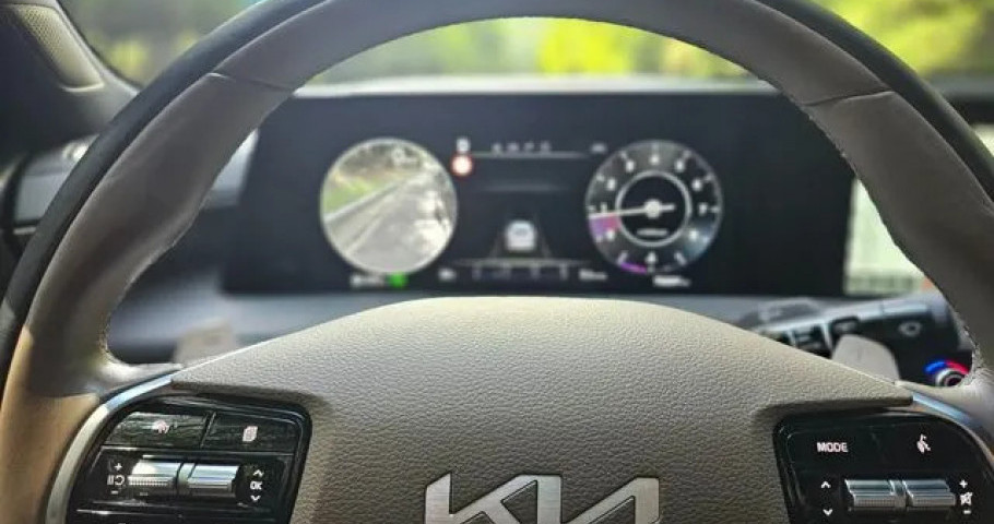 Kia K8 