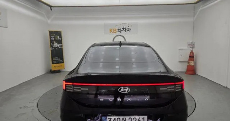 Hyundai Sonata 