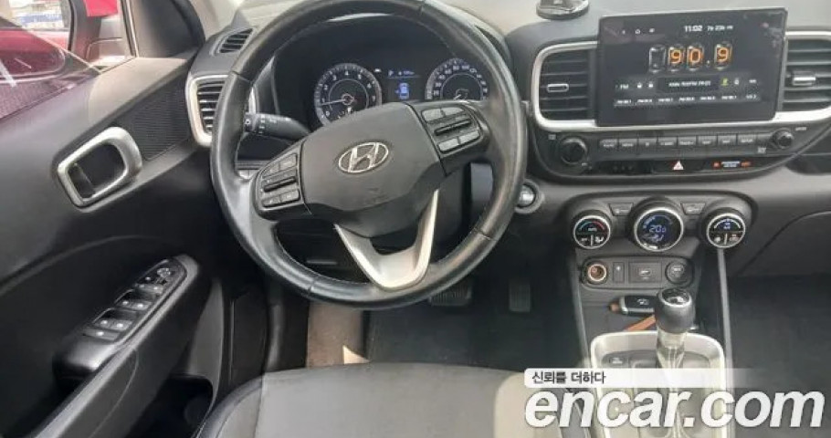 Hyundai Venue 