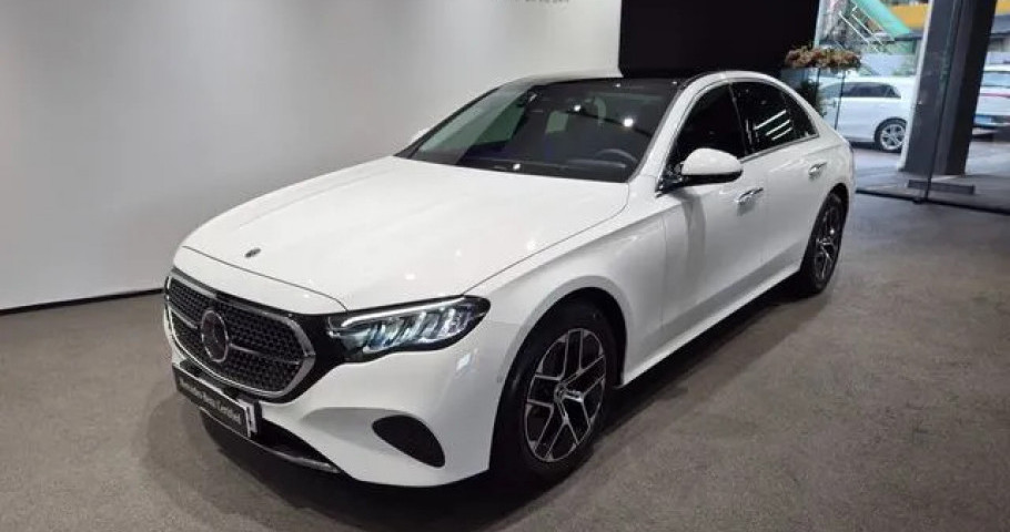 Mercedes-Benz E-Class 