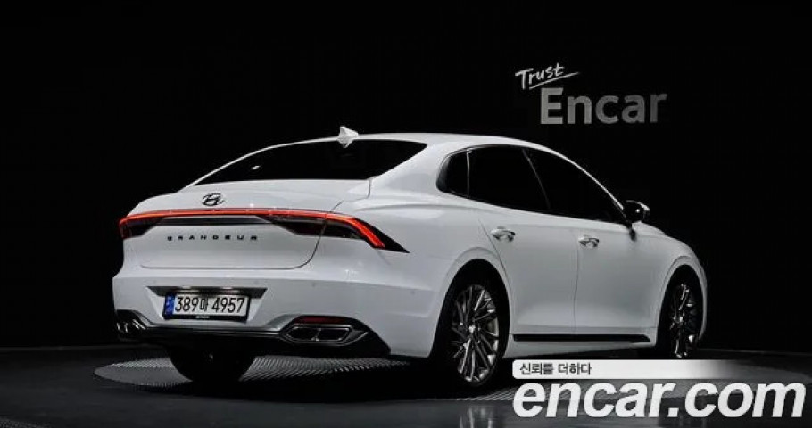 Hyundai Grandeur 