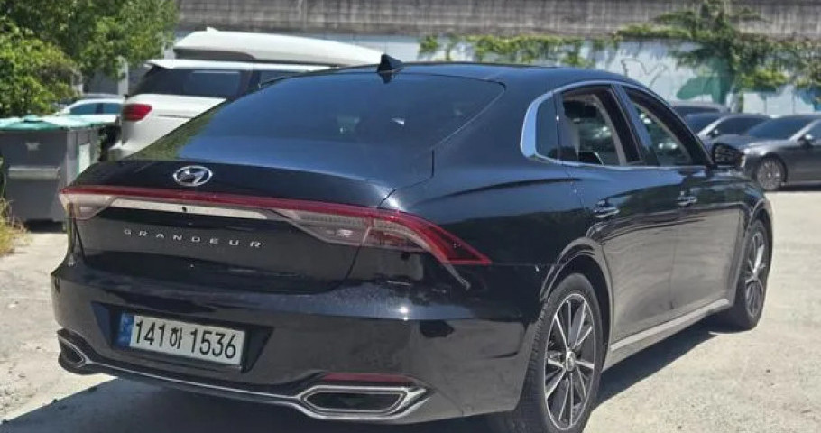 Hyundai Grandeur 