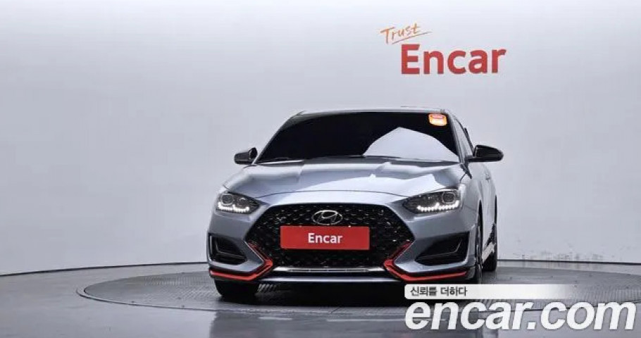Hyundai Veloster 