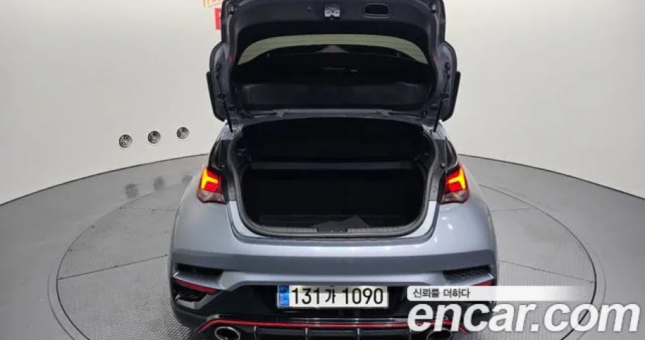 Hyundai Veloster 