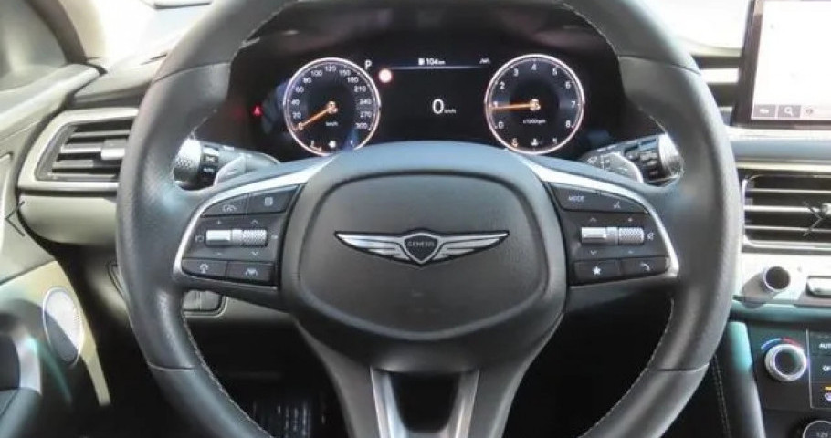 Genesis G70 