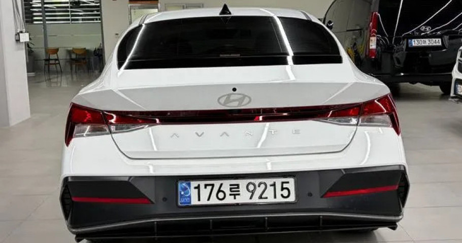 Hyundai Avante (Elantra) 
