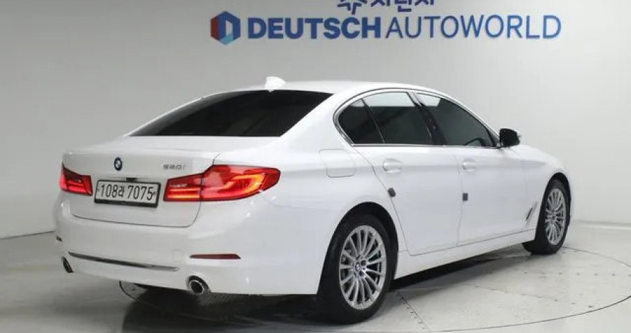Bmw 5-Series 