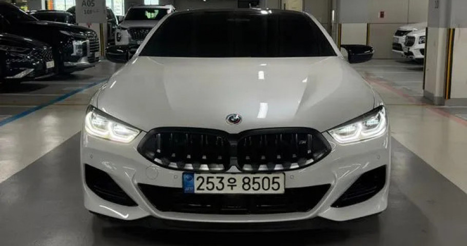 Bmw 8-Series 