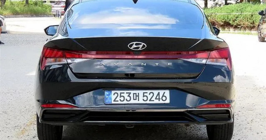 Hyundai Avante (Elantra) 