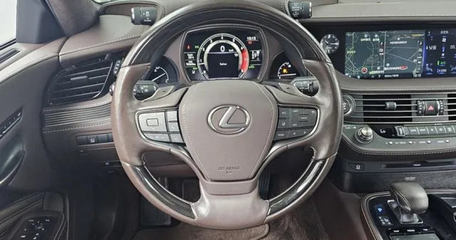 Lexus Ls 