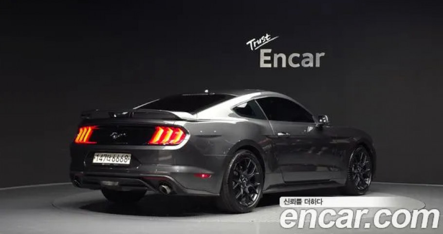 Ford Mustang 