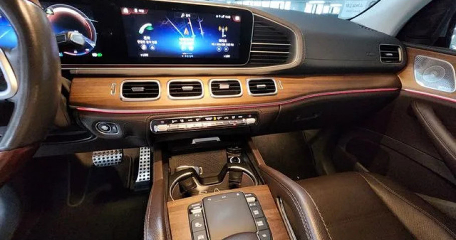 Mercedes-Benz Gls-Class 