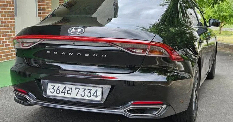 Hyundai Grandeur 