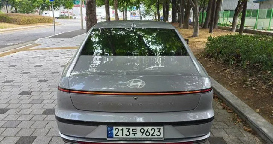 Hyundai Grandeur 