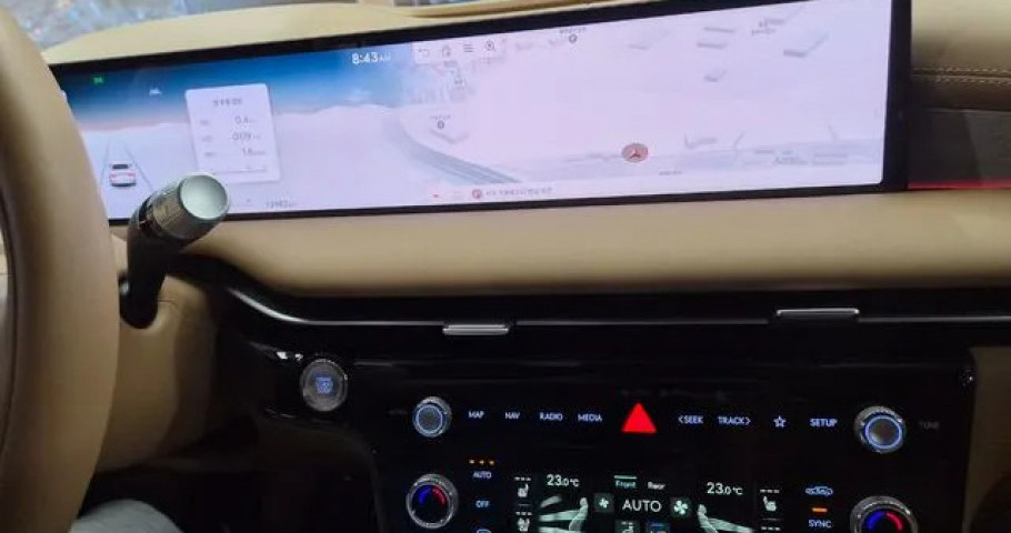 Genesis G80 