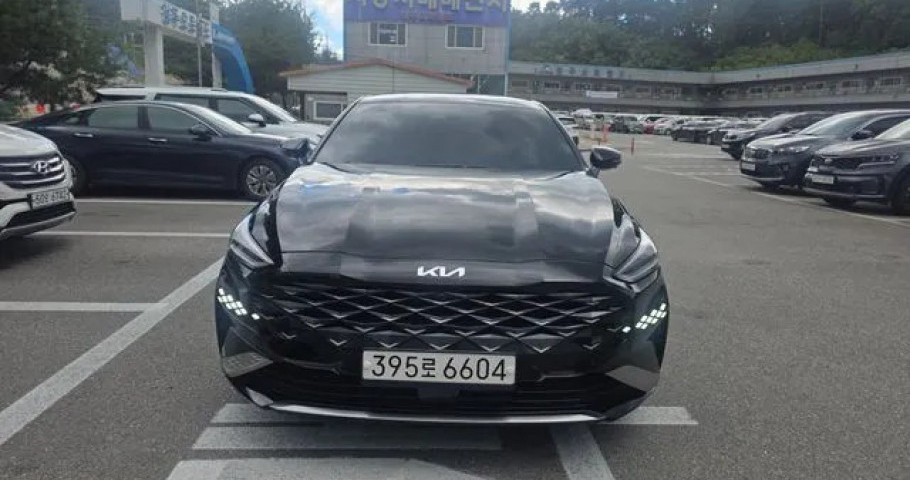 Kia K8 