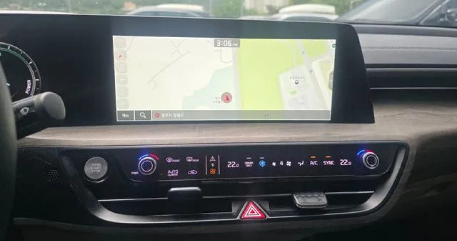 Kia K8 