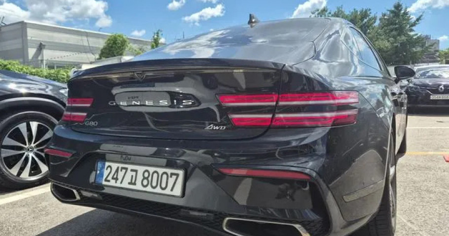 Genesis G80 
