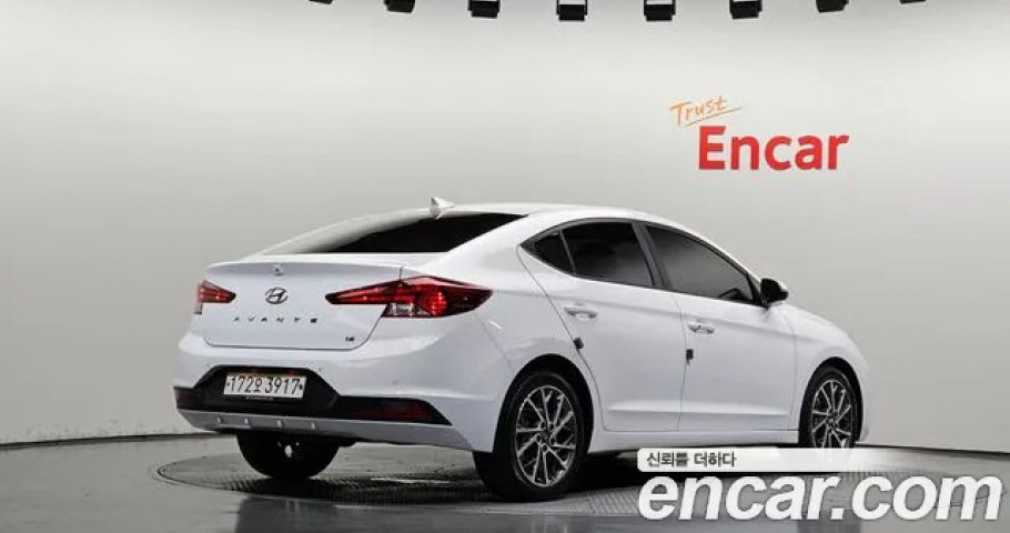 Hyundai Avante (Elantra) 
