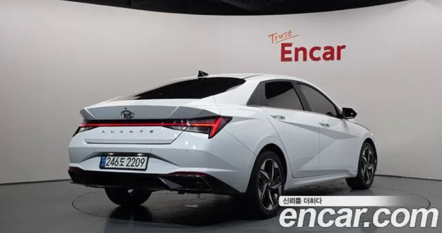 Hyundai Avante (Elantra) 